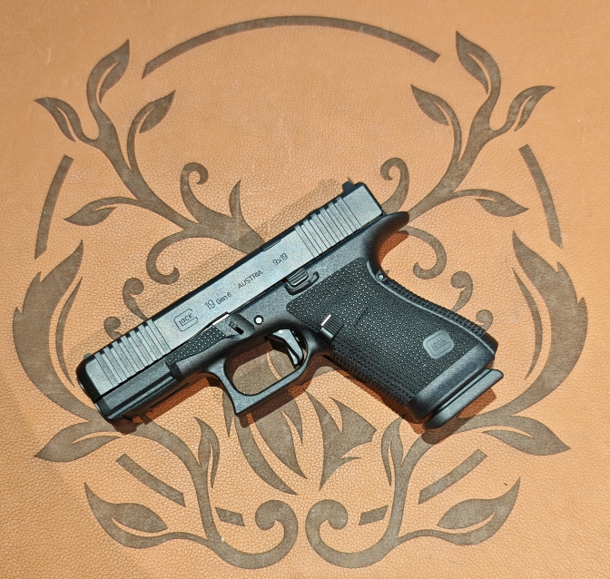 Glock 19 Gen 6 – Image 2